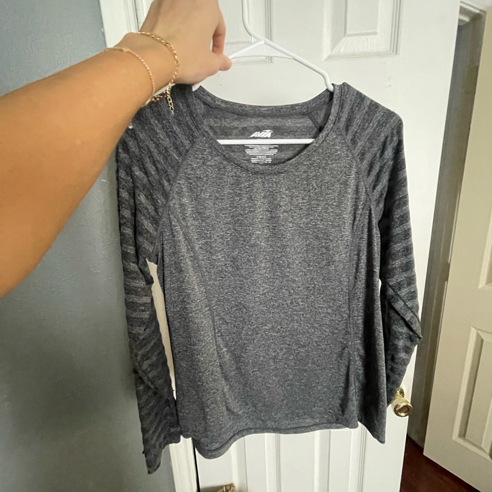 Avis long sleeve shirt